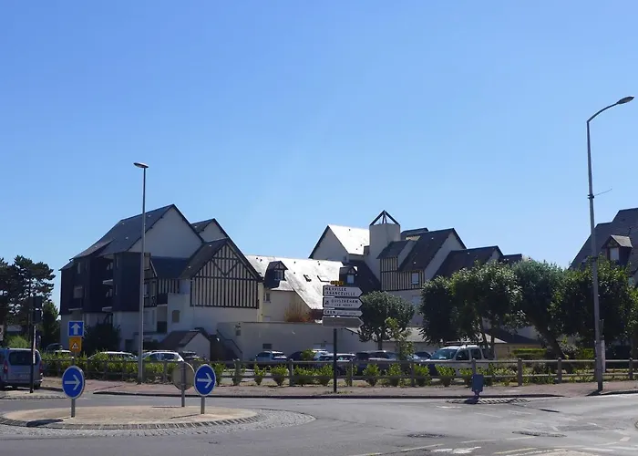 Le Garden-1 By Interhome Апартаменты *