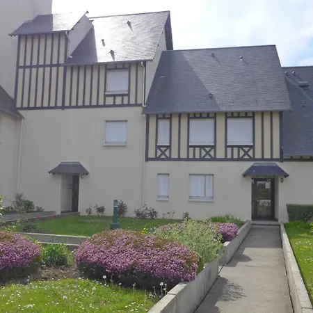 Le Garden By Interhome Apartamento Cabourg