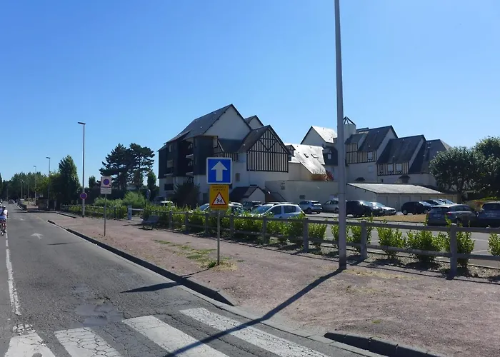 Le Garden-1 By Interhome * Cabourg